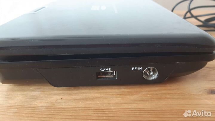 DVD Плеер + TV-Тюнер + джойстик + звук Sennheiser