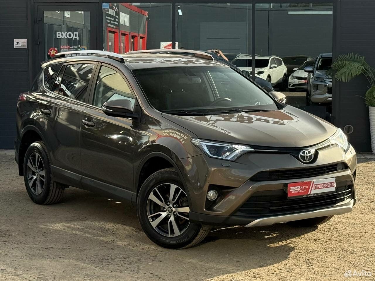 Toyota RAV4 2.0 CVT, 2017, 112 000 км