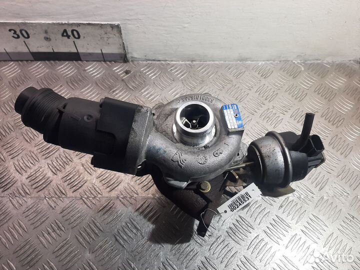 Б/У Турбина 03L145701D, VAG