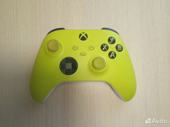 Геймпад Xbox Series S/X