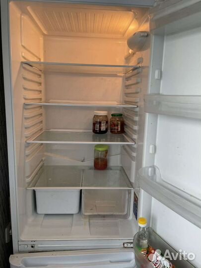 Холодильник атлант бу