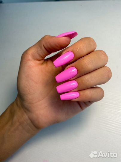 Маникюр с покрытием, наращивание ногтей