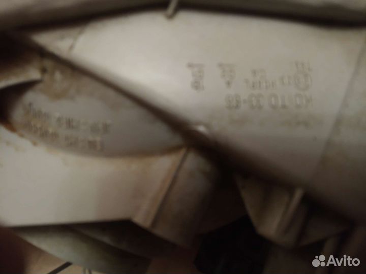 Фара Toyota Camry левая