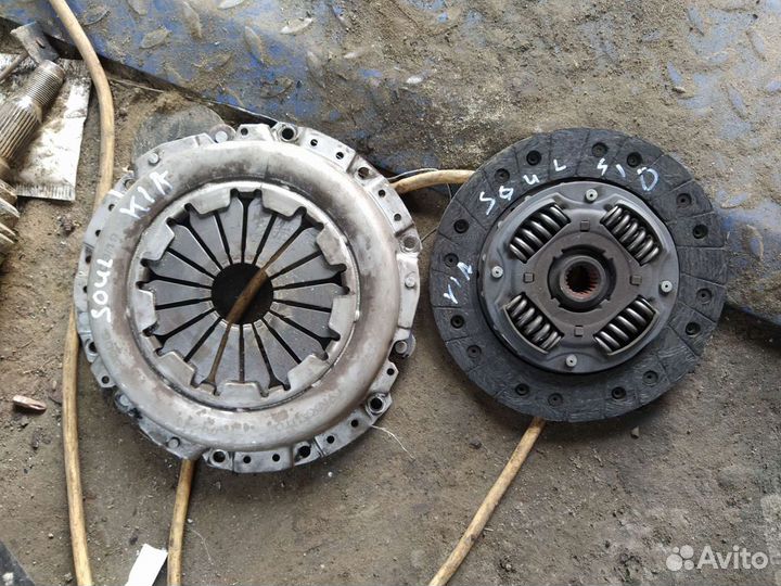 Диск сцепления с корзиной Kia Soul 2012г