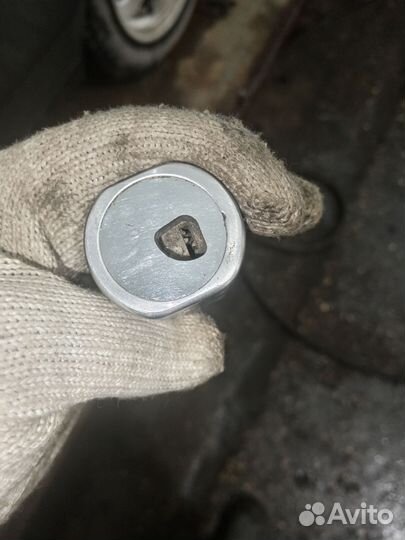 Блокиратор рулевого вала гарант