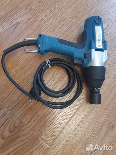 Гайковерт TW 0200