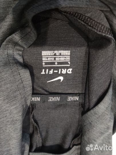 Спортивная кофта nike