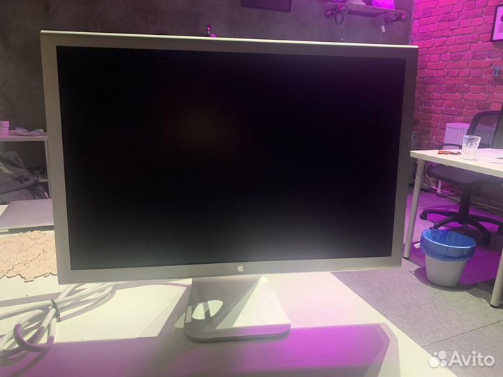 Apple Cinema Display' 23 на запчасти