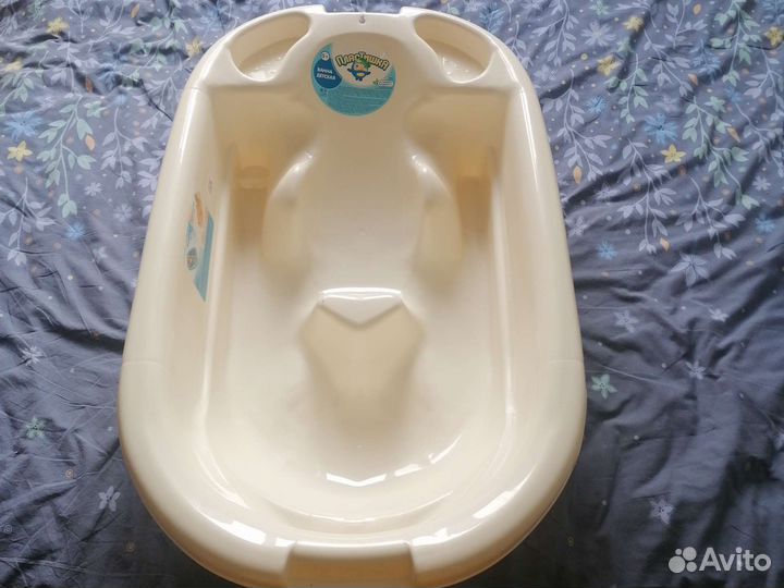 Ванночка для купания с горкой