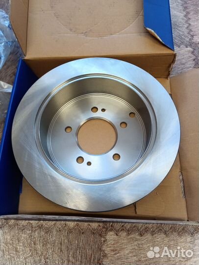 Тормозные диски задние на hyundai Tucson и колодки