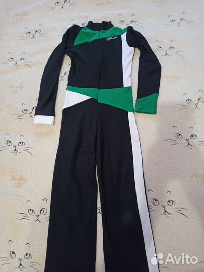 Костюм для фигурного катания 128