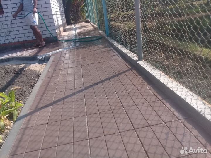 Укладка тротуарной плитки