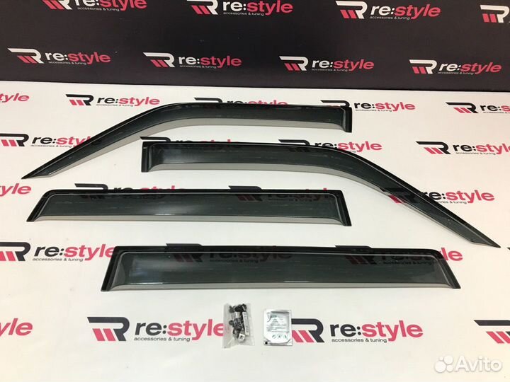 Ветровики Nissan Patrol 61 97-07 Kanglong Y2760