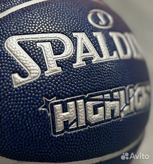 Размер 7. Баскетбольный мяч Spalding Highlight Blu