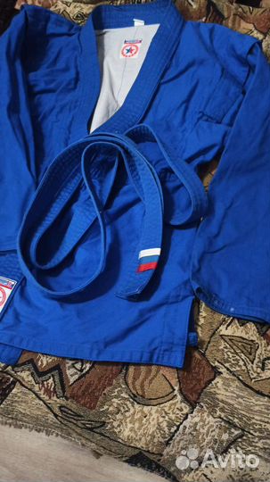 Кимоно /куртка и пояс для боевых видов спорта