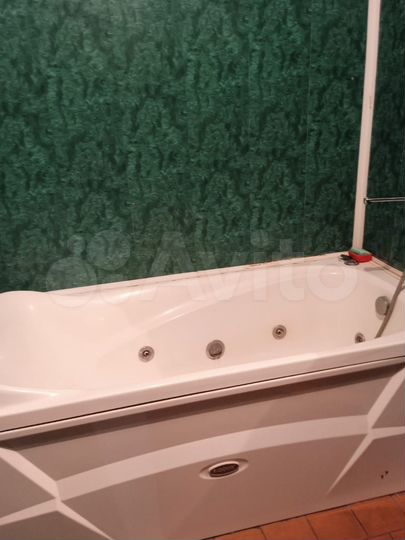 Комната 17 м² в 4-к., 6/12 эт.