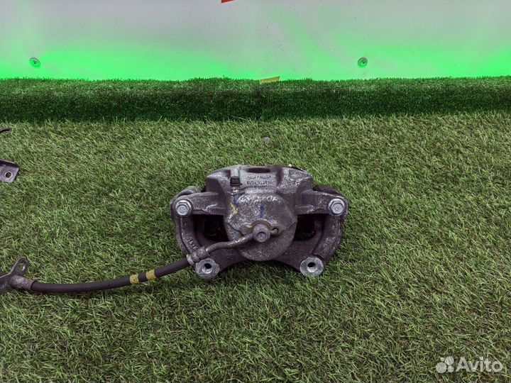 Суппорт передний левый Kia Sportage 4 QL