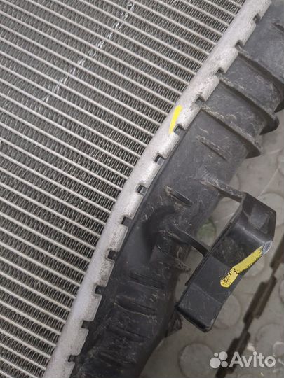 Радиатор охлаждения двигателя GMC Terrain 2017, 2020