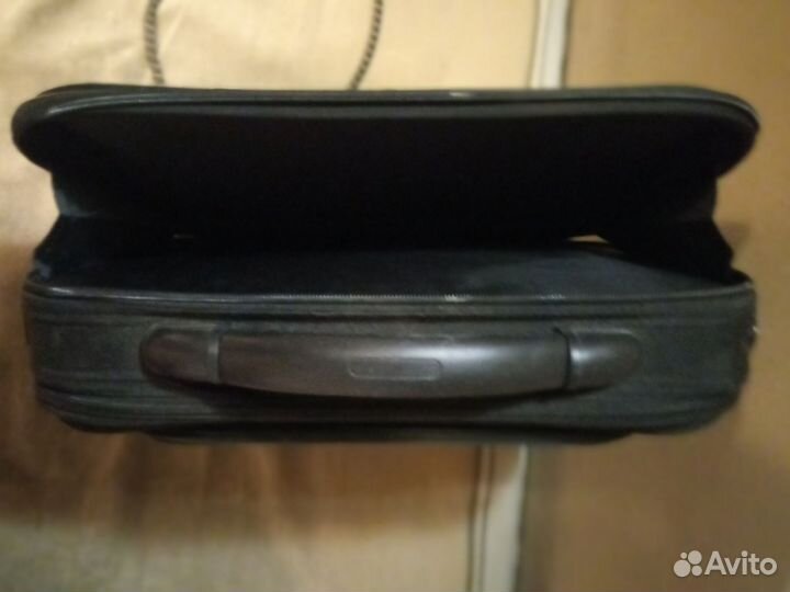 Кейс дипломат