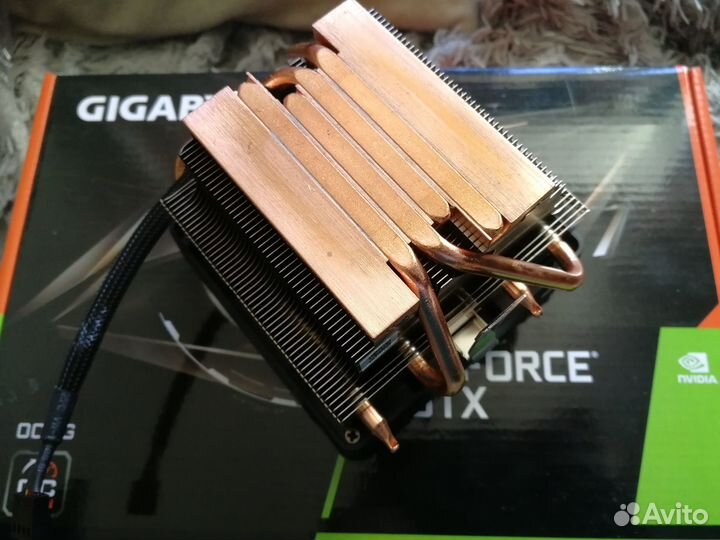 Кулер для процессора AMD Wraith Prism AM4