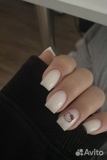 Модель на маникюр бесплатно