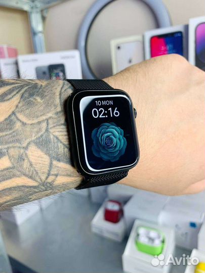 Apple watch series 8