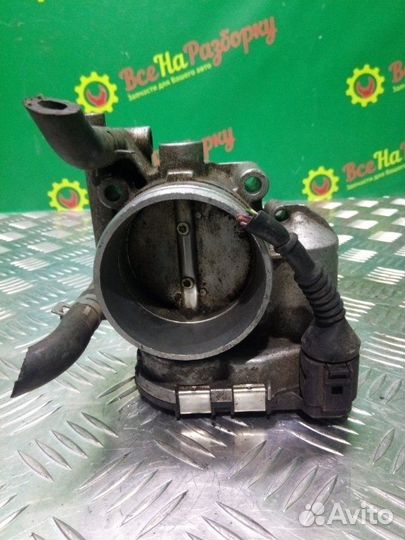 Дроссельная заслонка Volkswagen Passat B5+ седан
