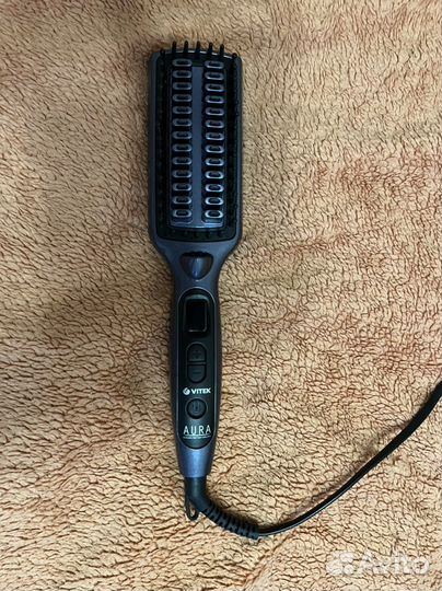 Щетка-расчетчка Vitek