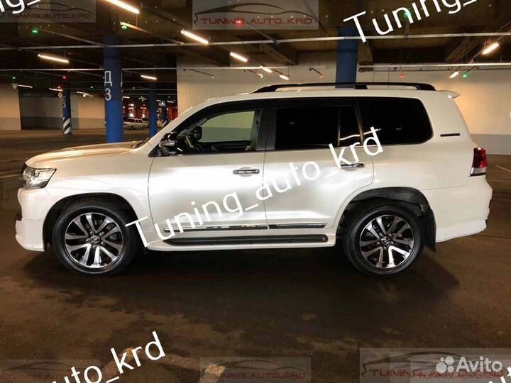 Молдинги дверей Toyota Land Cruiser 200 F2043