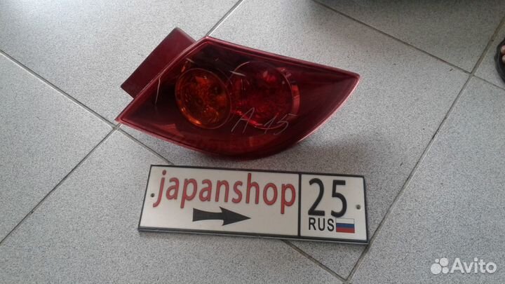 Фонарь задний правый, левый на Mazda3 HB, BK