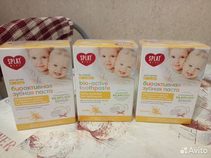 Зубная щёточка на палец