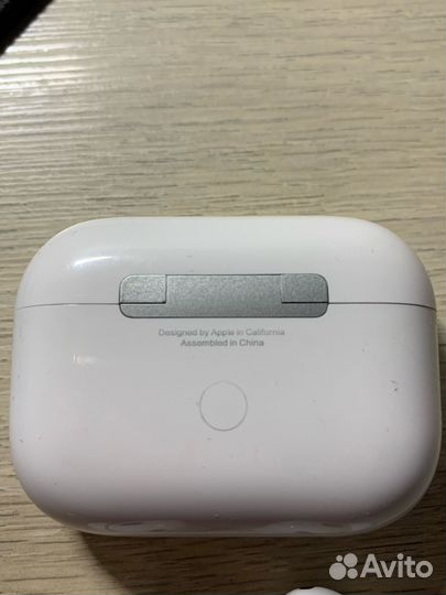 Беспроводные наушники Apple AirPods Pro 2, белый