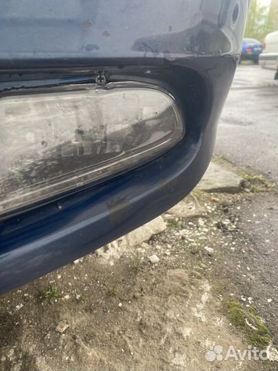 Передний бампер hyundai accent синий(b04) б/у