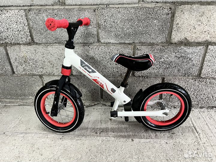 Беговел Small Rider Roadster Pro