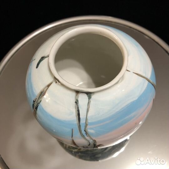 Декоративная ваза