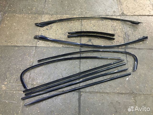 Накладка рамы стекла двери к-т BMW 5 F10 09-17