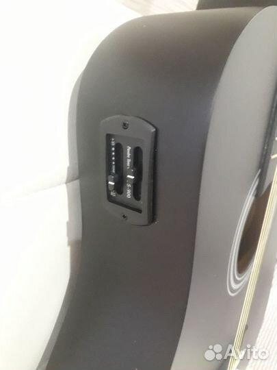 Электроакустическая гитара, новая