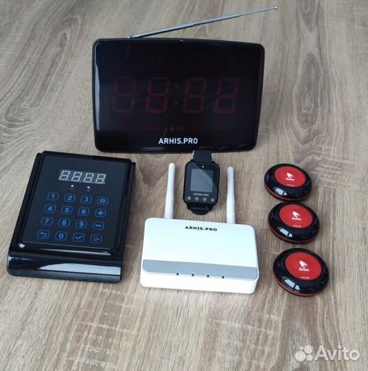 Кнопка вызова официанта,часы, табло, пульт, репите