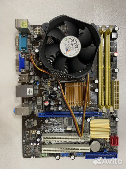 Материнская плата с процессором