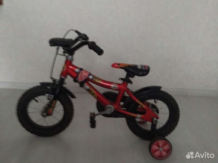 Детский 4-х колёсный велосипед