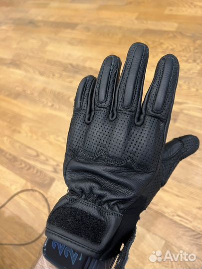 Мотоперчатки RSD