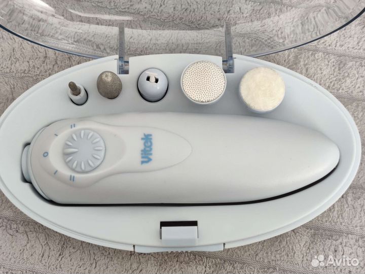 Маникюрный набор Vitek (новый)