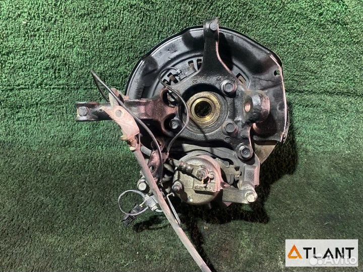 Ступица передняя правая toyota estima