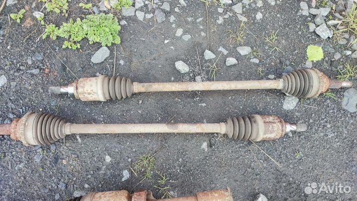 Полуось Шрус привод Renault Duster 2010-2021