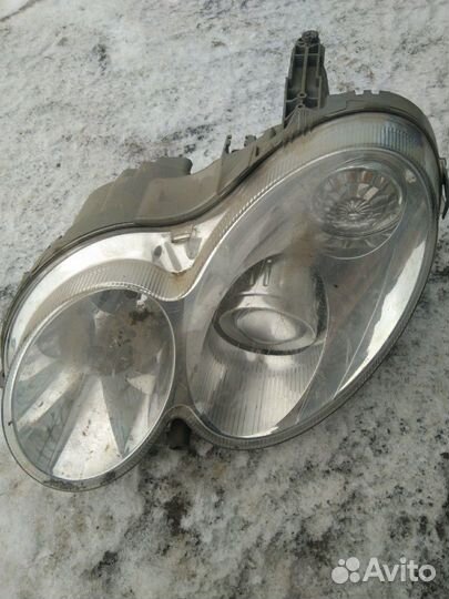 Фара Мерседес 203 купе