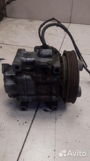 Компрессор кондиционера Mazda 626