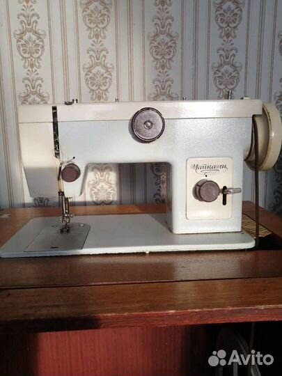 Швейная машина Чайка бу