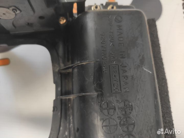 Накладка консоли кпп Subaru Legasy BD