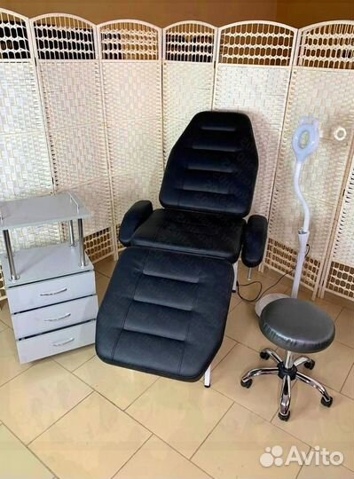Косметологическое кресло