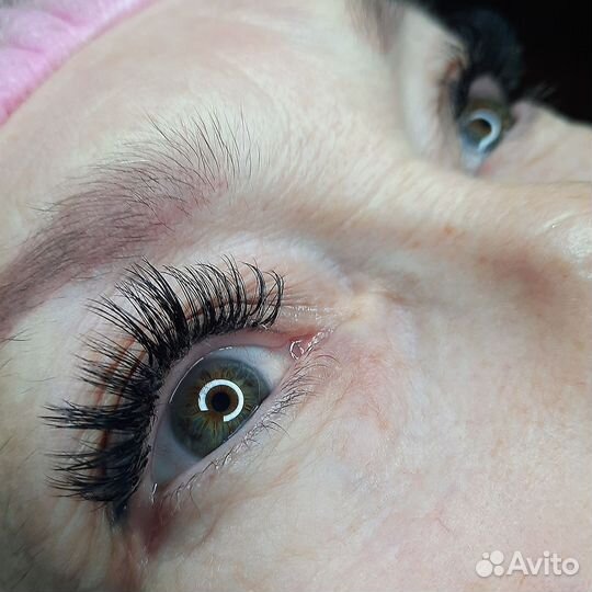 Модель на ресницы 900р